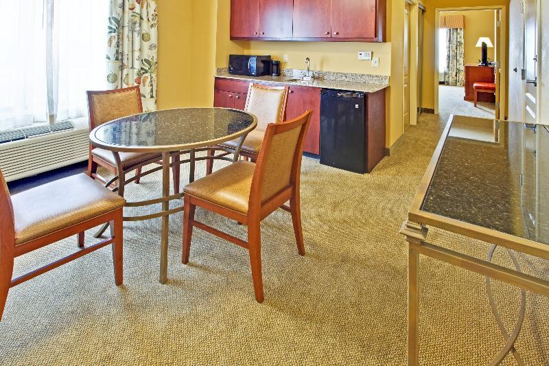 Holiday Inn Express Hotel & Suites Dfw West - Hurst By Ihg Εξωτερικό φωτογραφία