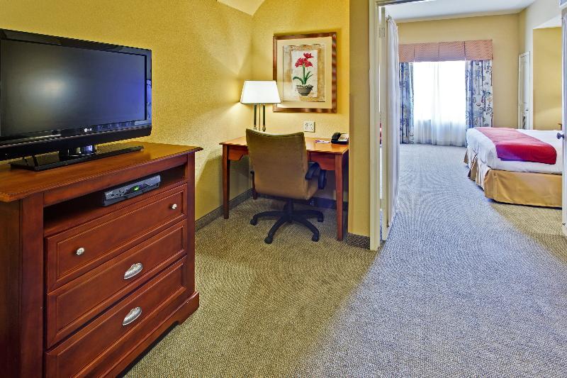 Holiday Inn Express Hotel & Suites Dfw West - Hurst By Ihg Εξωτερικό φωτογραφία